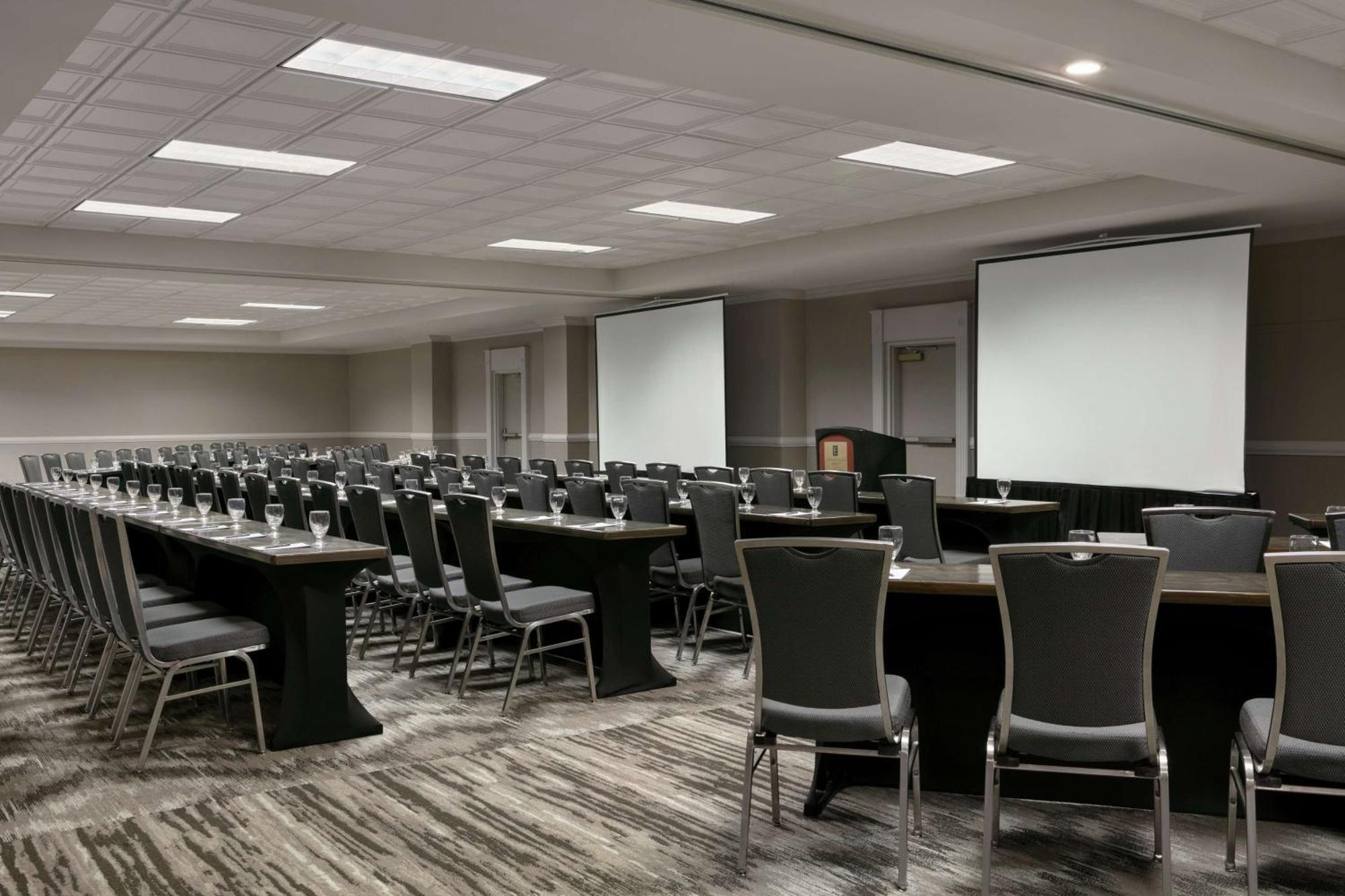 Embassy Suites By Hilton Los Angeles Downey Esterno foto