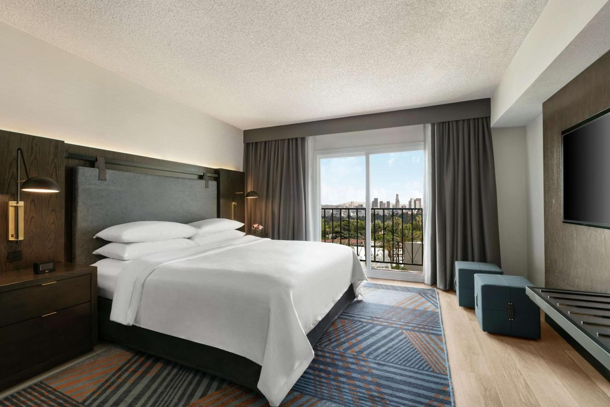 Embassy Suites By Hilton Los Angeles Downey Esterno foto